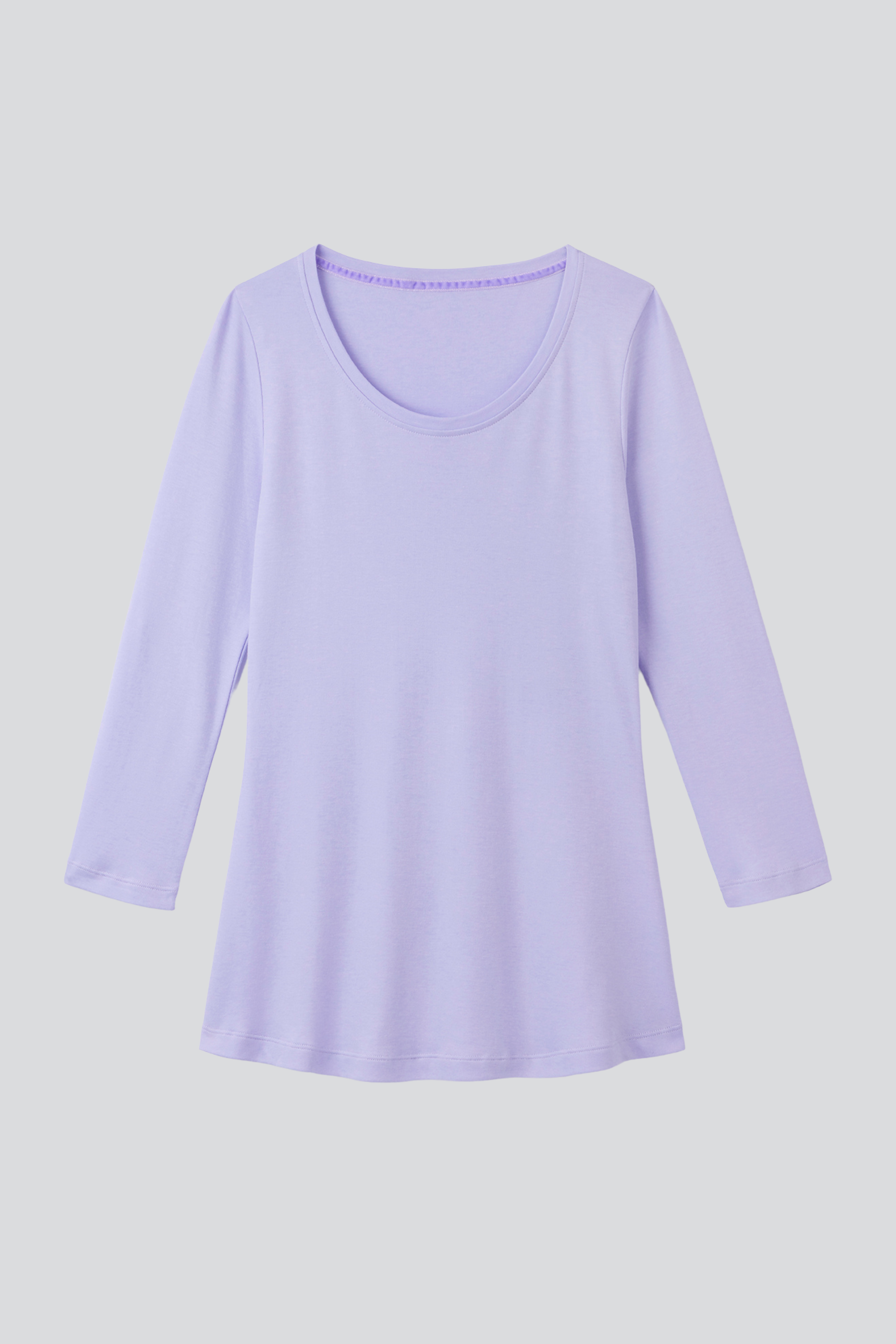 lavender 3/4 sleeve scoop neck t-shirt