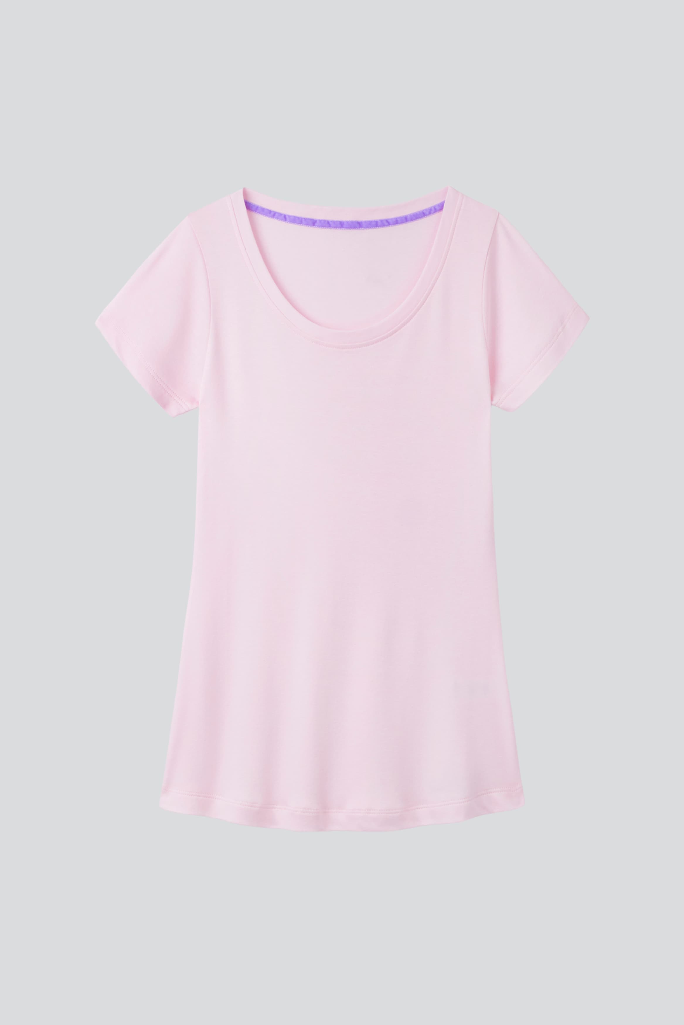 Light pink scoop neck t-shirt