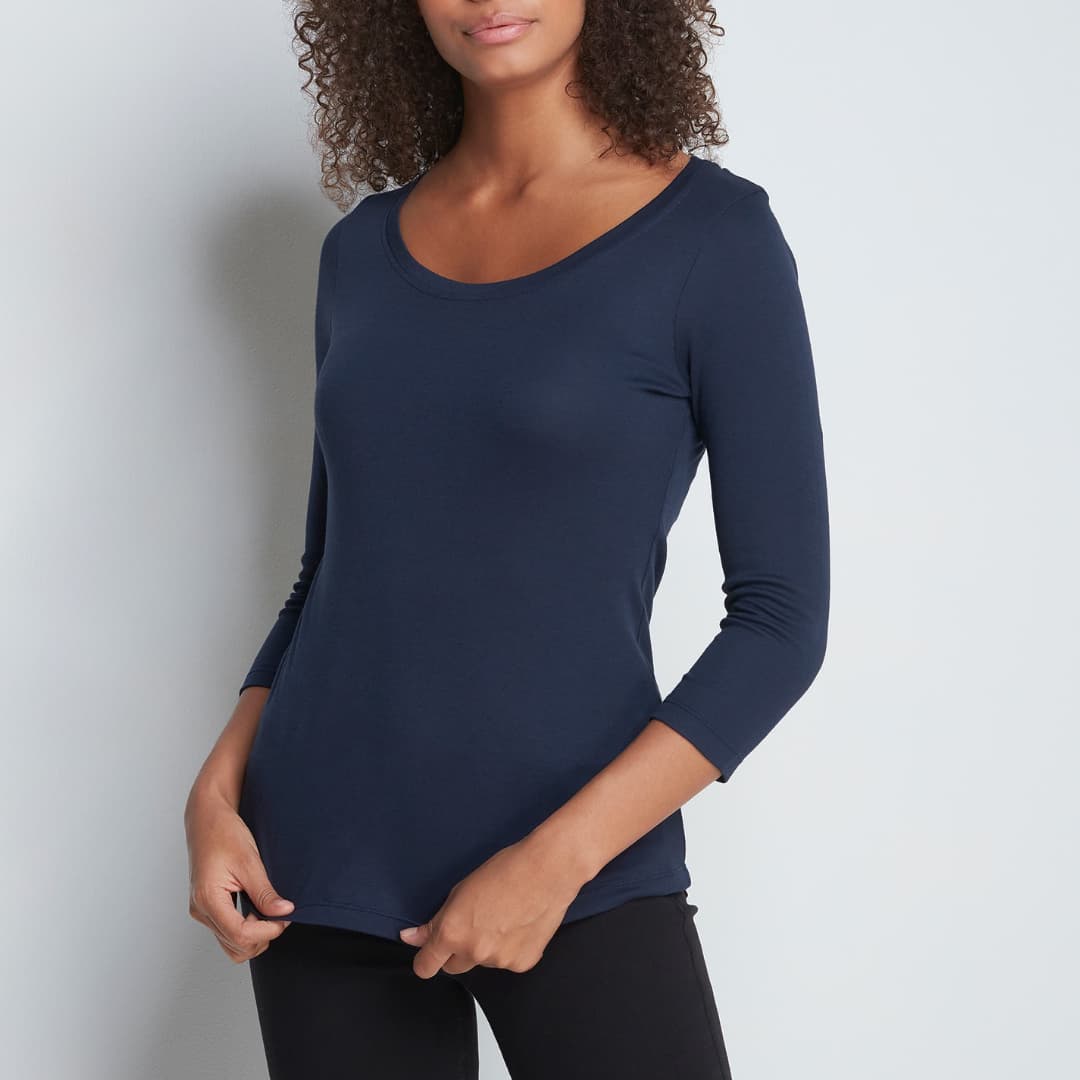 Women's navy scoop neck t-shirt