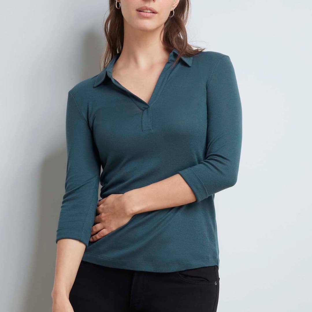 Elegant collared jersey shirt for women