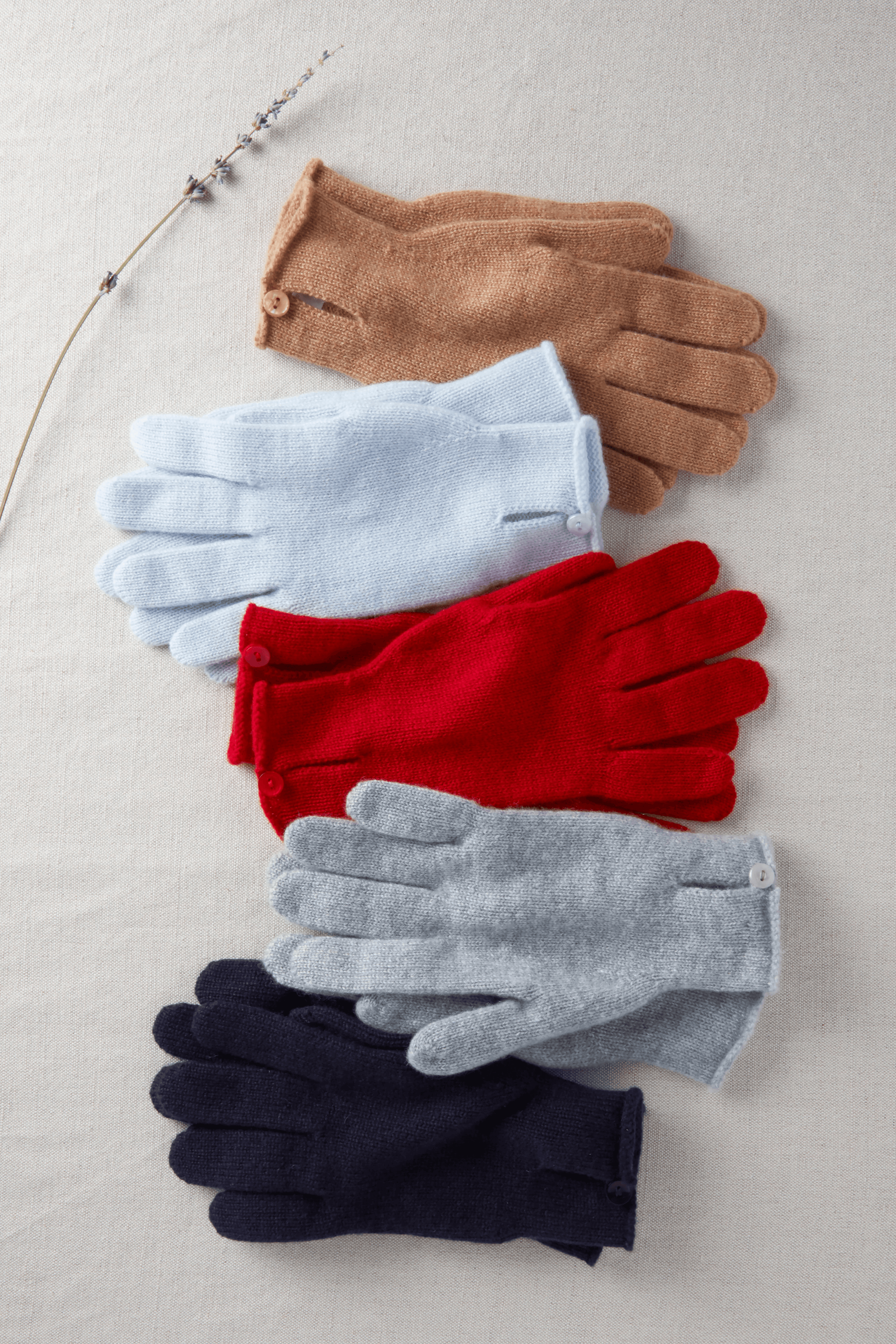 Scottish Cashmere Button Gloves - Women's Cashmere Gloves -  Luxury Accessories Lavender Hill Clothing